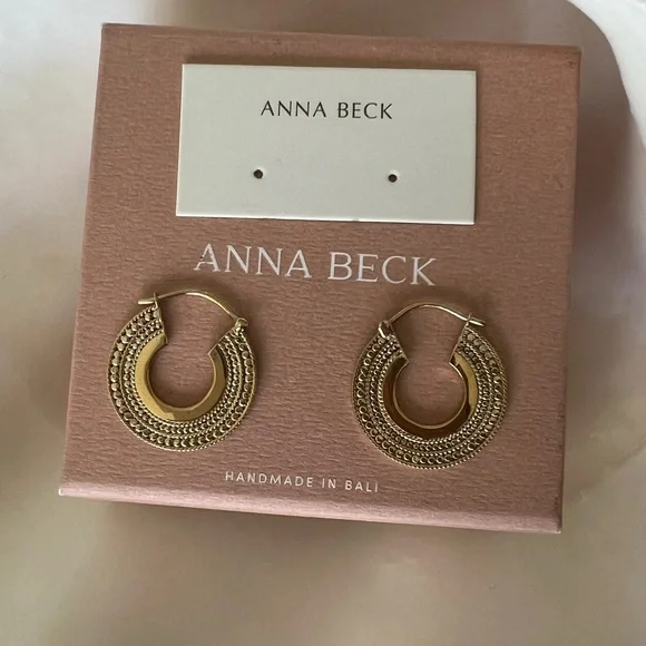 ANNA BECK Medium Smooth and Dotted Hoop Earrings - NIB - Picture 11 of 15